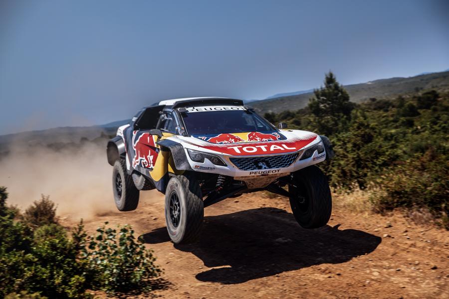  Peugeot 3008 DKR 2017 года  (фото 1 из 21)